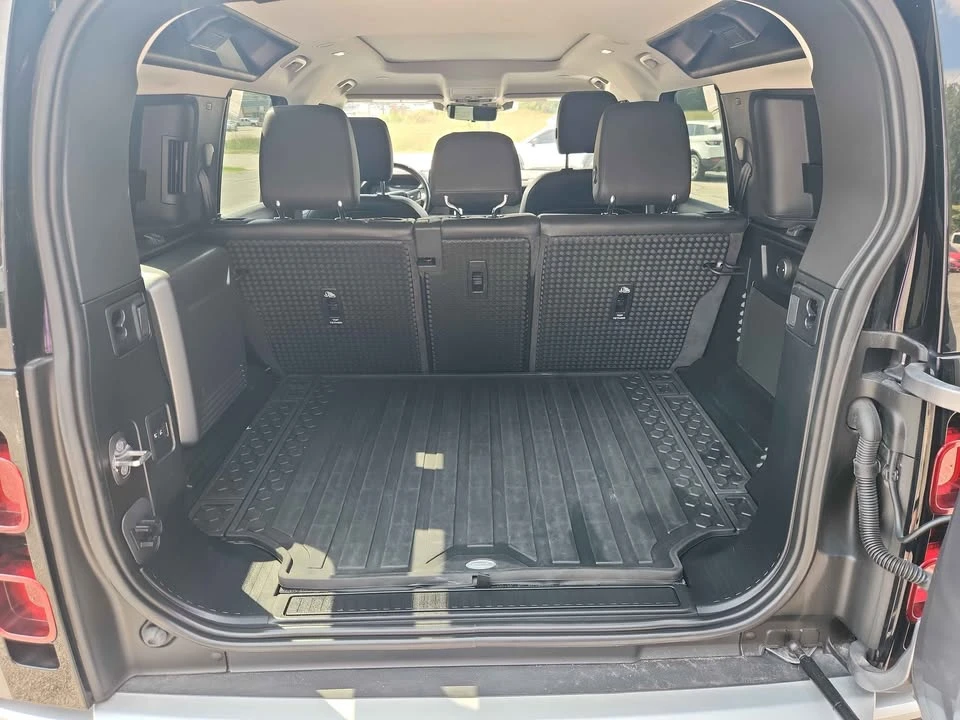 2021 Land Rover Defender L663 - Image 18 of 20