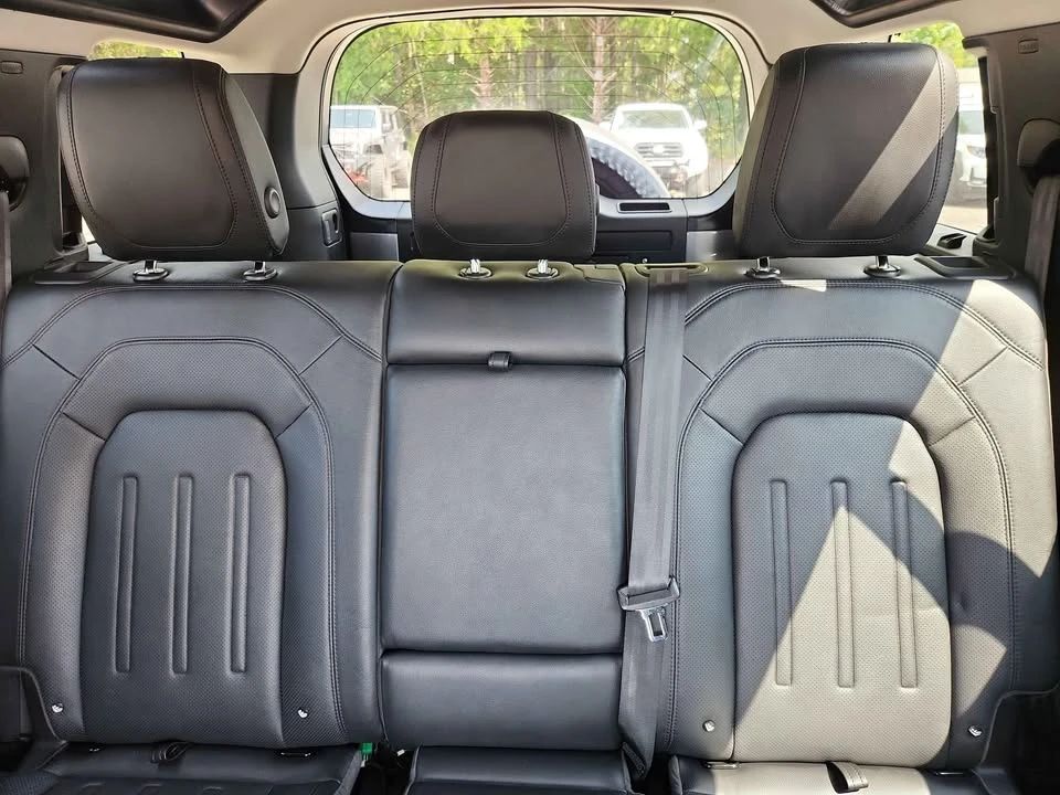 2021 Land Rover Defender L663 - Image 15 of 20