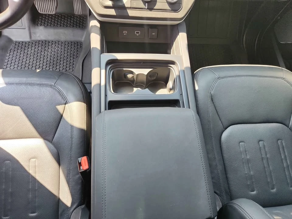 2021 Land Rover Defender L663 - Image 12 of 20