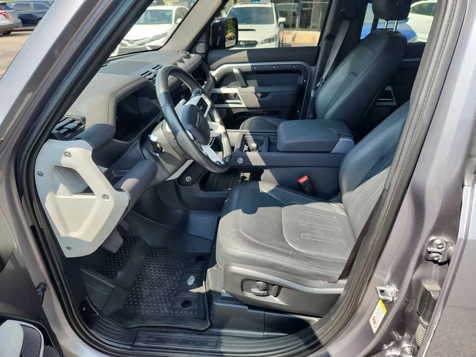 2021 Land Rover Defender L663 - Image 11 of 20