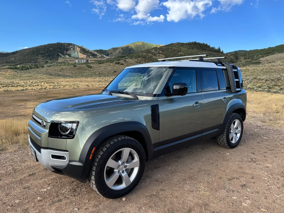 2021 Land Rover Defender 110 - Image 10 of 31