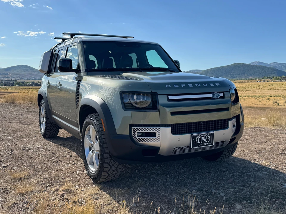 2021 Land Rover Defender 110 - Image 25 of 31