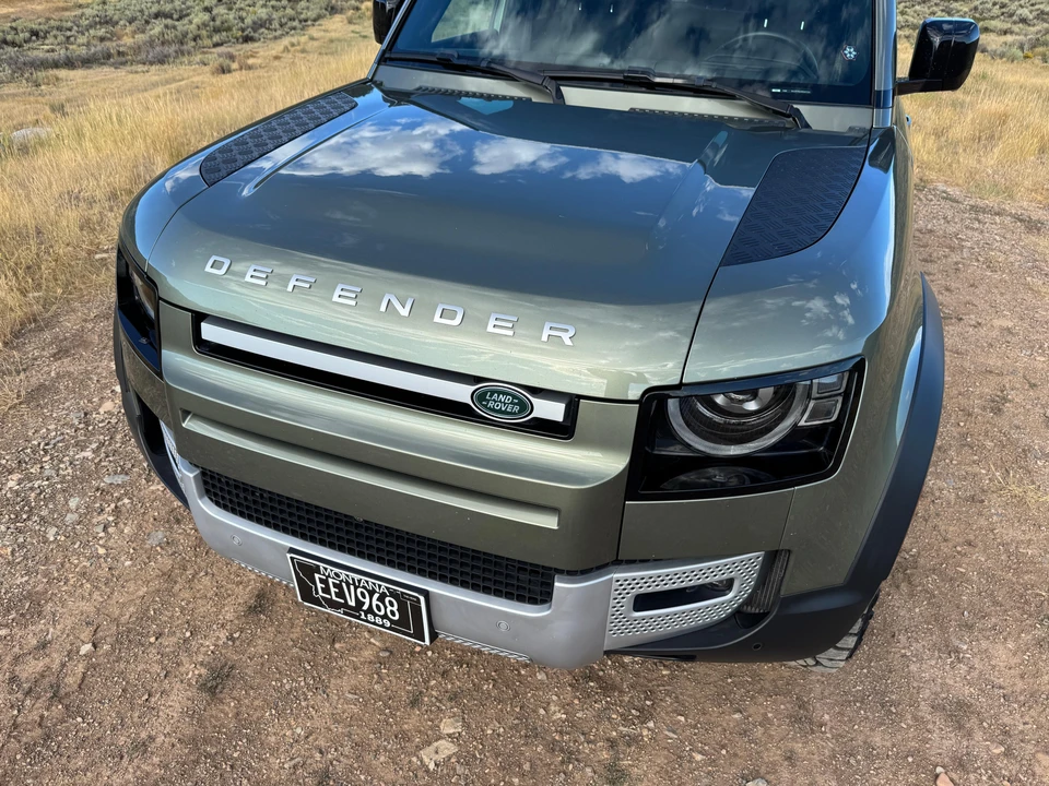 2021 Land Rover Defender 110 - Image 29 of 31