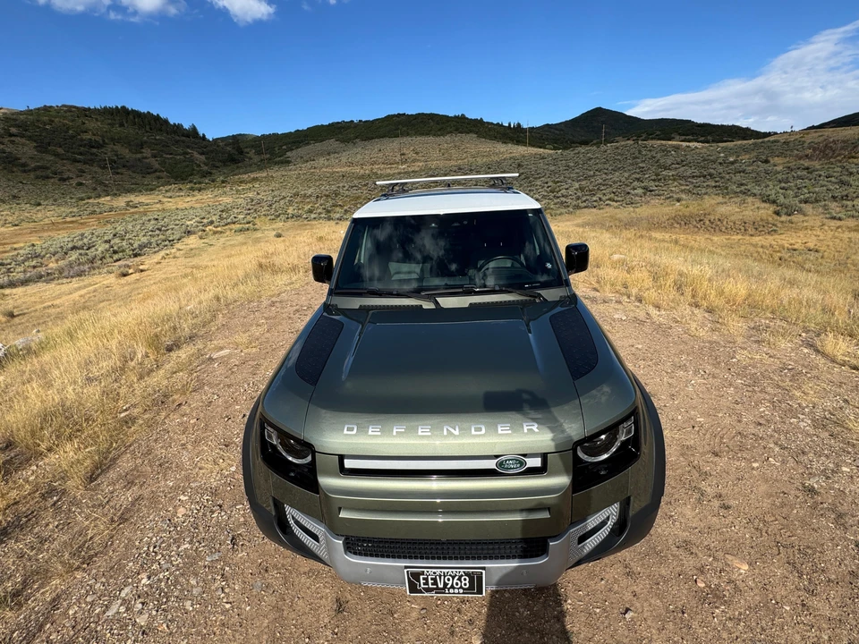 2021 Land Rover Defender 110 - Image 6 of 31