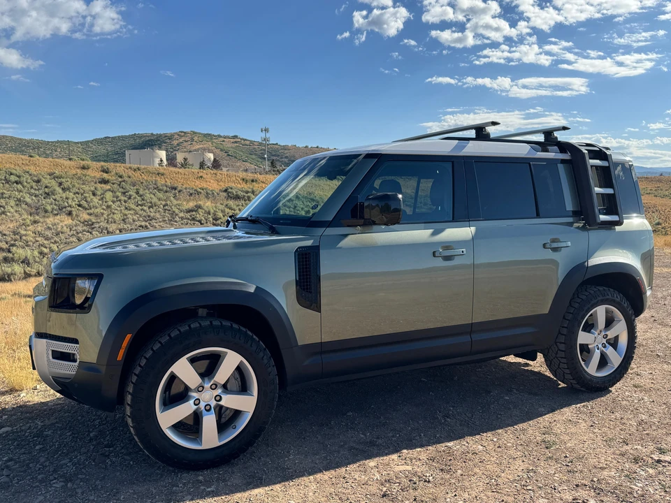 2021 Land Rover Defender 110 - Image 12 of 31