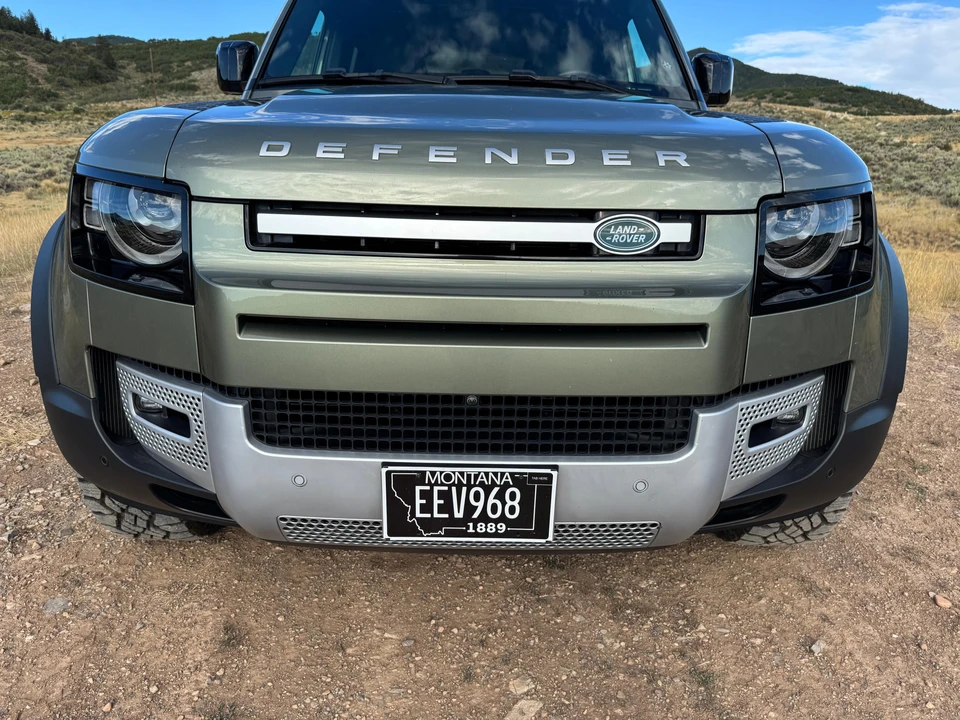 2021 Land Rover Defender 110 - Image 26 of 31