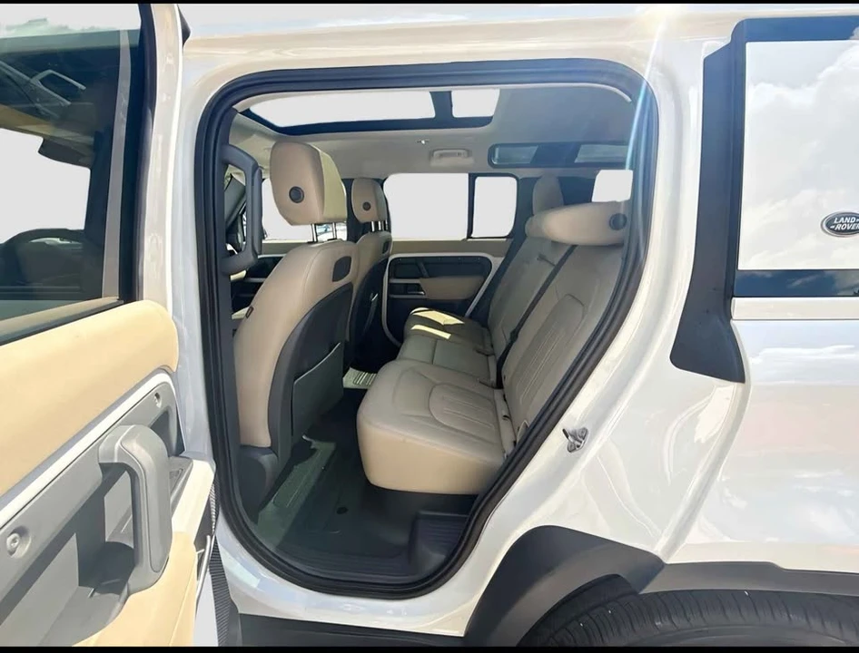 2021 Land Rover Defender L663 - Image 8 of 13