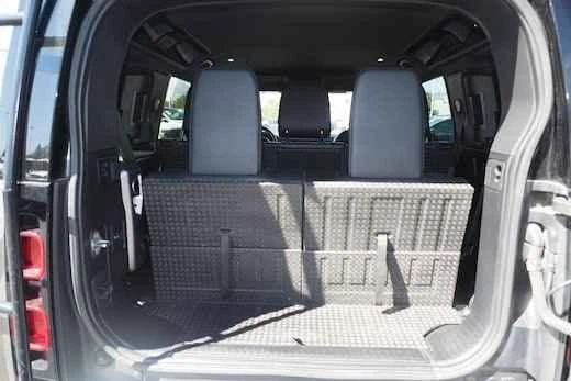 2021 Land Rover Defender L663 - Image 9 of 13