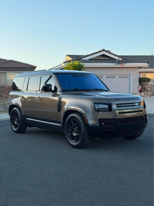 2021 Land Rover Defender L663 - Image 7 of 11