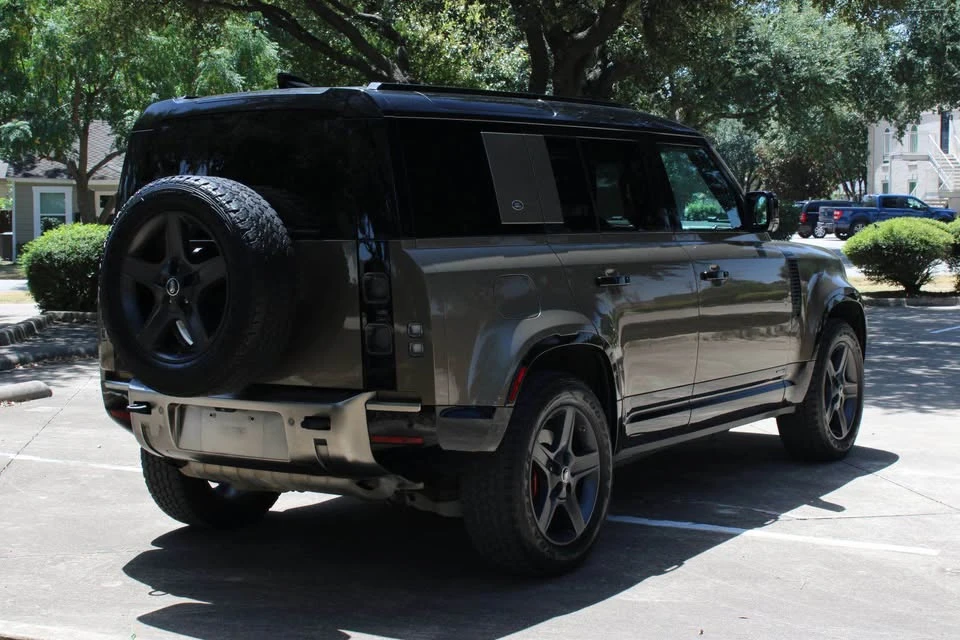 2021 Land Rover Defender L663 - Image 6 of 11