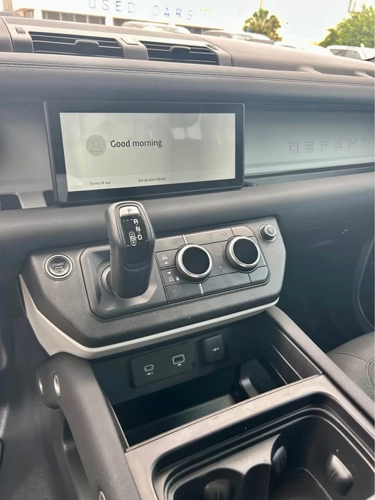 2021 Land Rover Defender L663 - Image 7 of 10