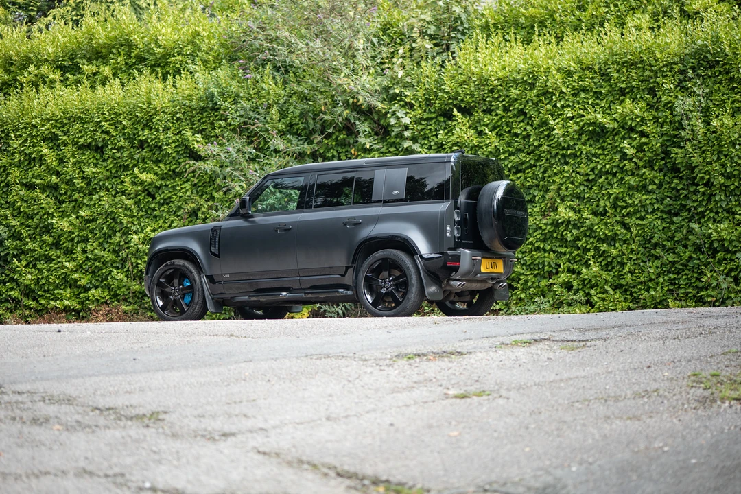 2021 Land Rover Defender L663 - Image 7 of 31