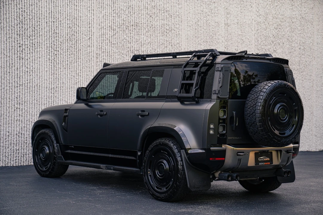 2021 Land Rover Defender L663 - Image 13 of 31