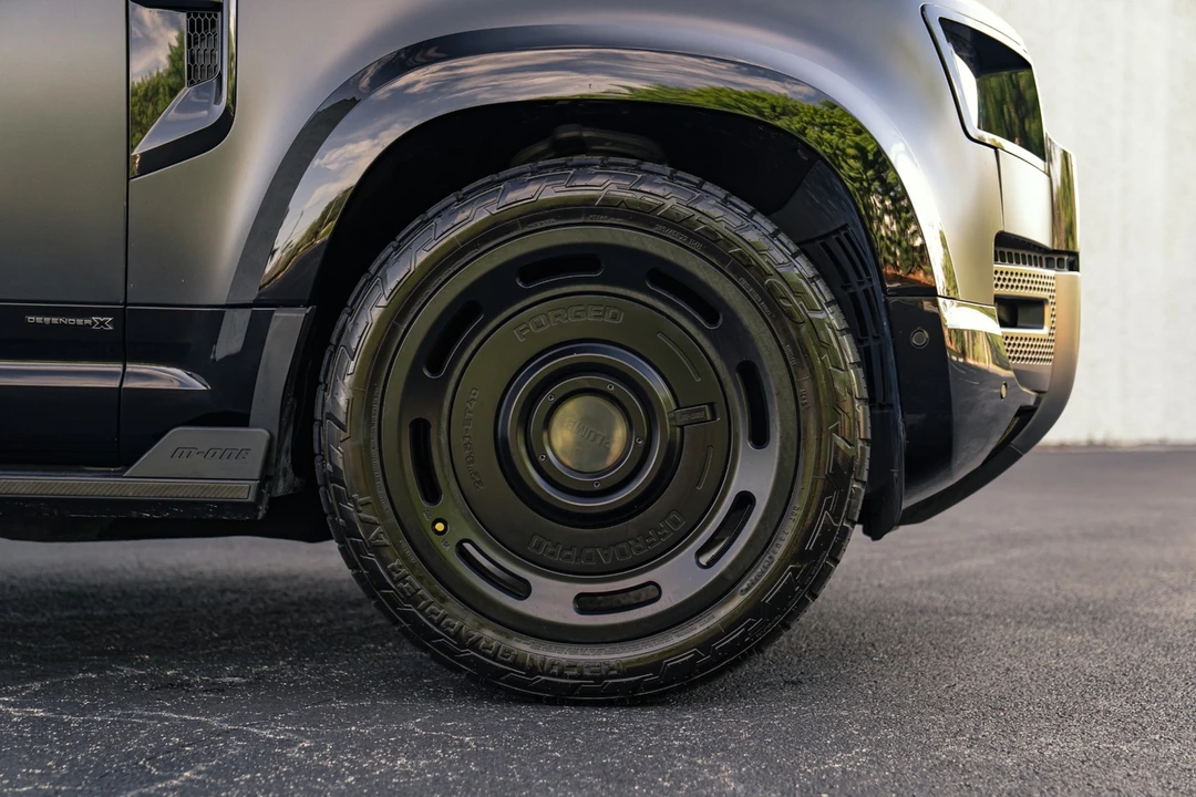 2021 Land Rover Defender L663 - Image 20 of 31