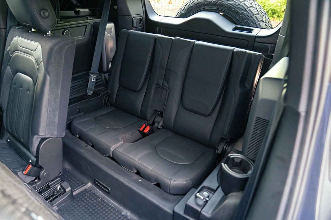 2021 Land Rover Defender L663 - Image 7 of 31