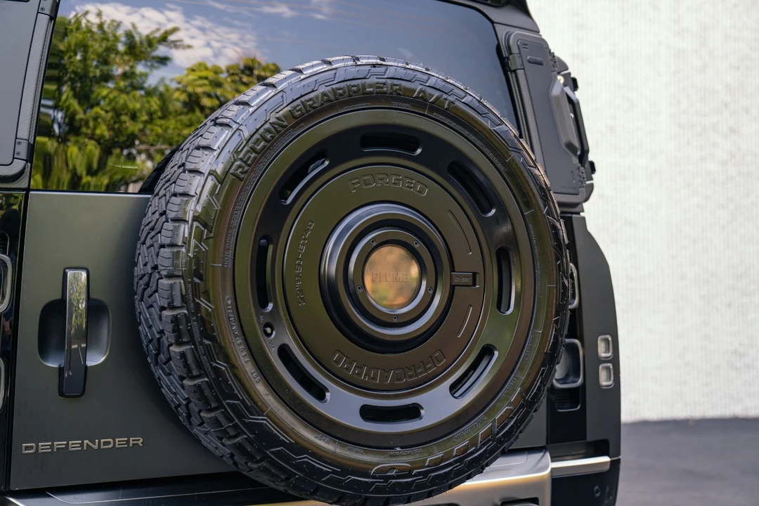 2021 Land Rover Defender L663 - Image 26 of 31