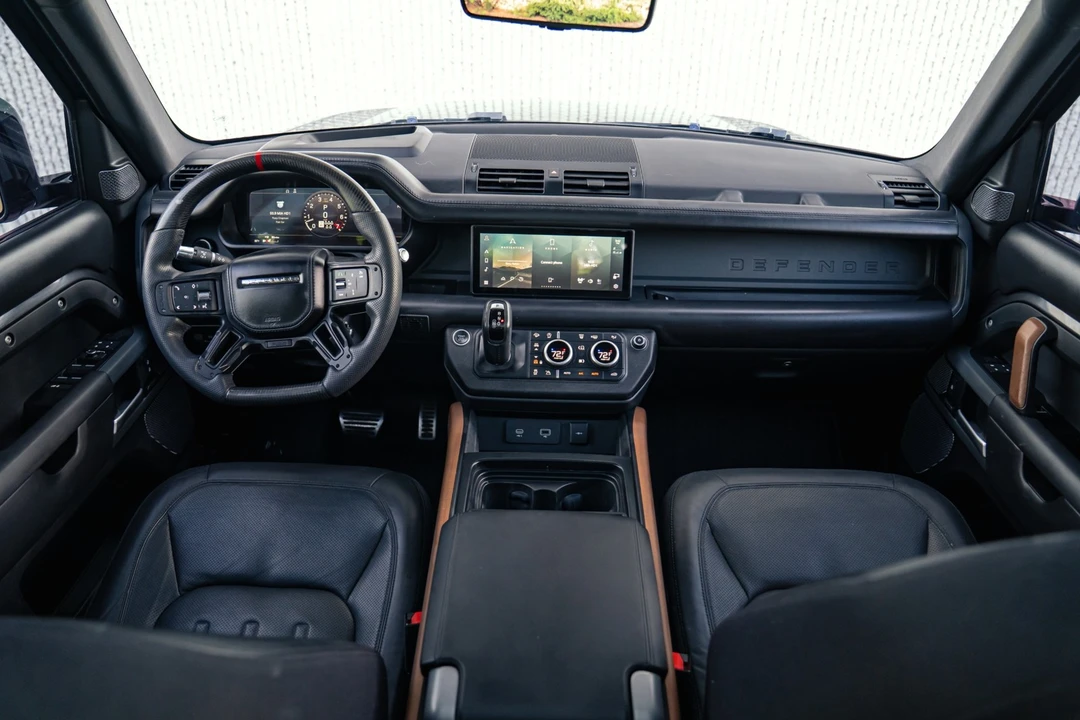 2021 Land Rover Defender L663 - Image 2 of 31