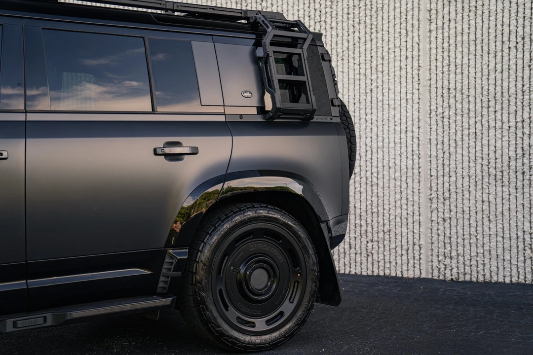2021 Land Rover Defender L663 - Image 22 of 31