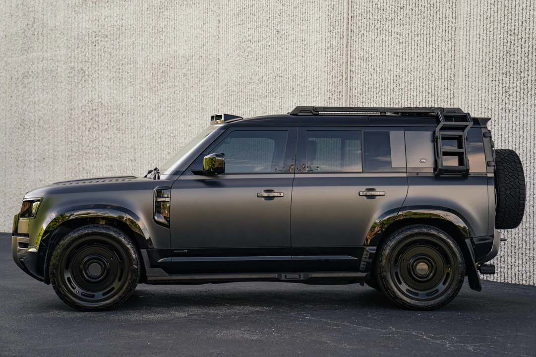 2021 Land Rover Defender L663 - Image 14 of 31