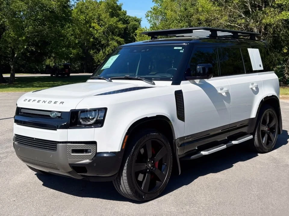 2021 Land Rover Defender L663 - Image 2 of 20