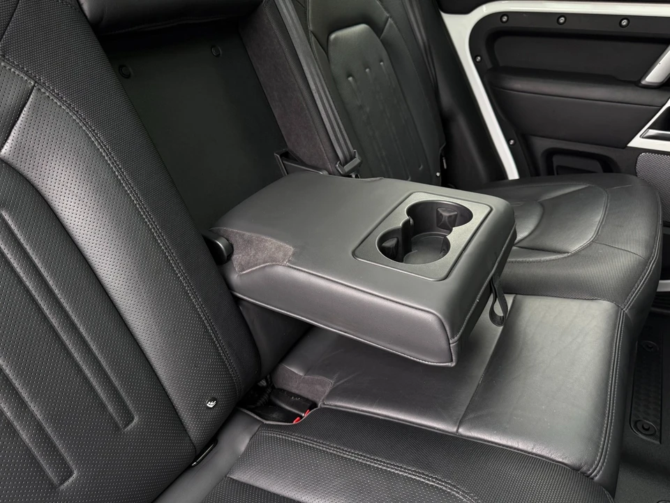 2021 Land Rover Defender L663 - Image 22 of 31
