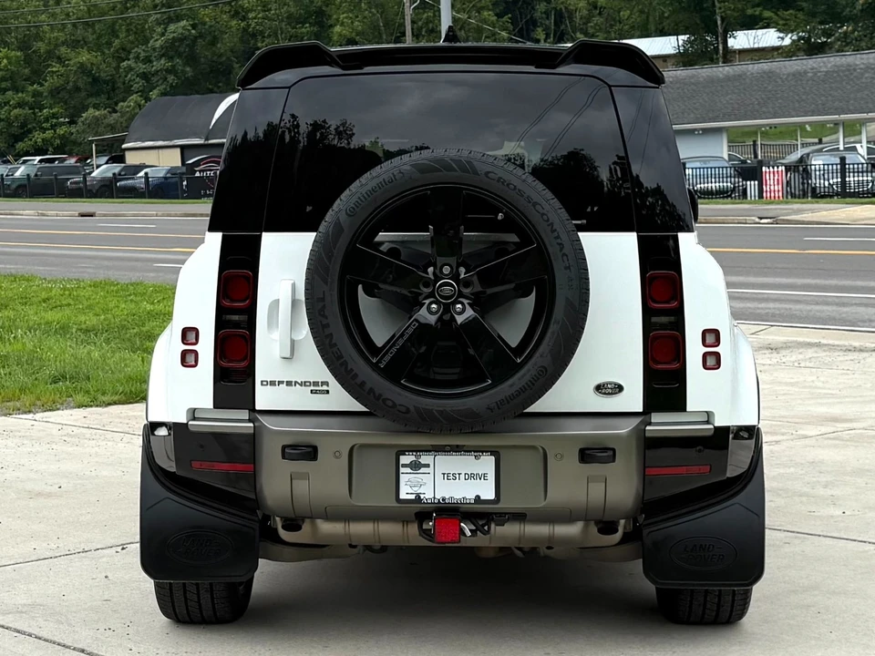 2021 Land Rover Defender L663 - Image 6 of 31