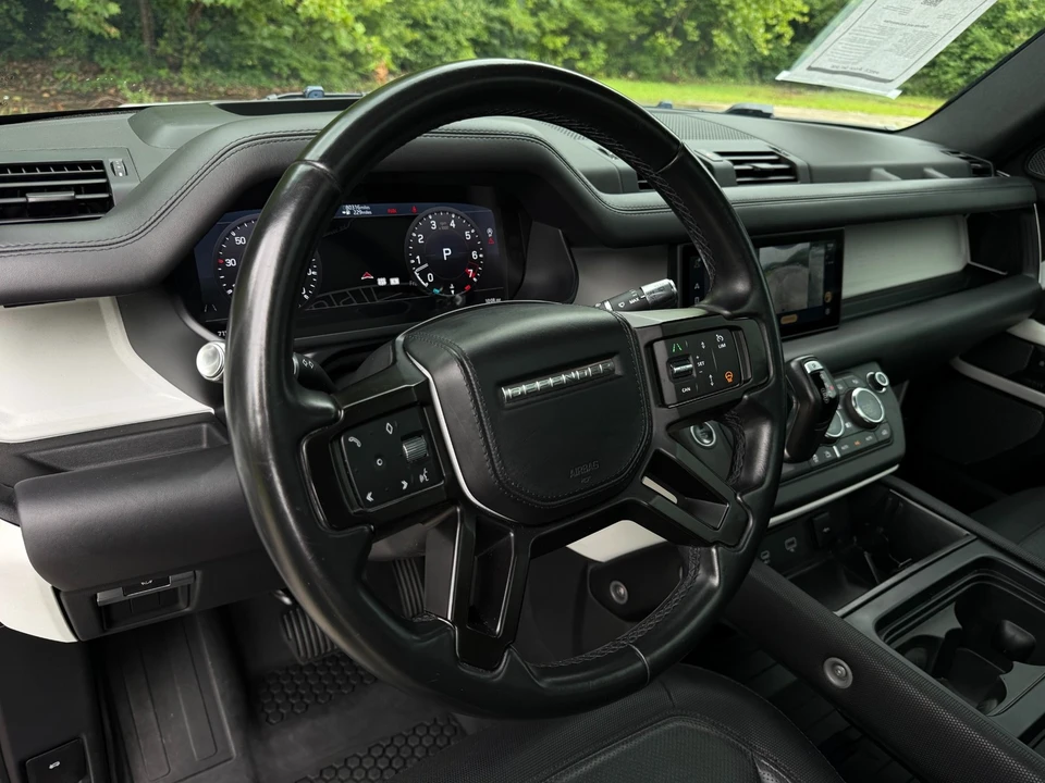 2021 Land Rover Defender L663 - Image 9 of 31