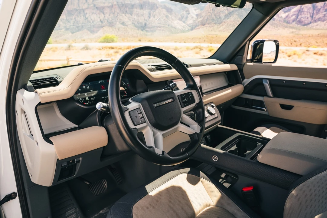 2021 Land Rover Defender 110 - Image 7 of 21
