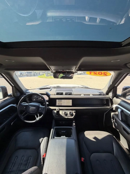 2021 Land Rover Defender L663 - Image 12 of 16