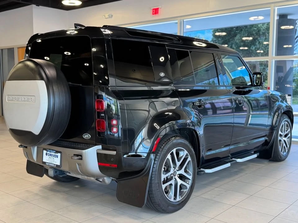 2021 Land Rover Defender L663 - Image 7 of 16