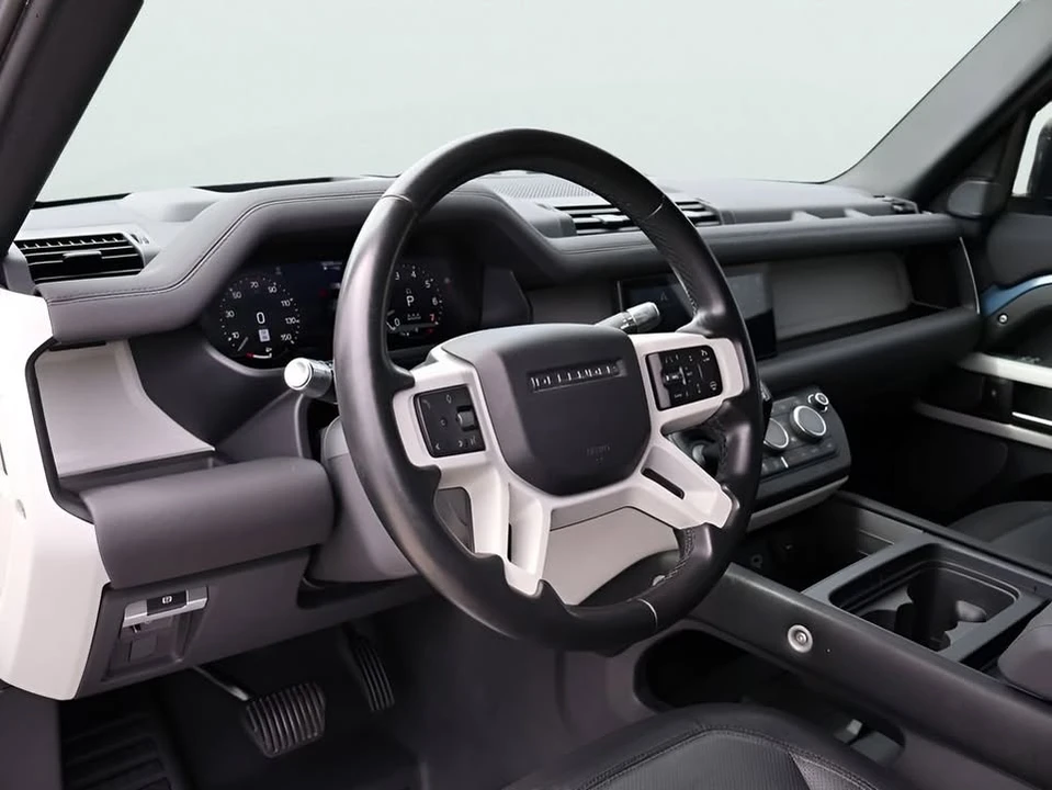 2021 Land Rover Defender L663 - Image 16 of 20