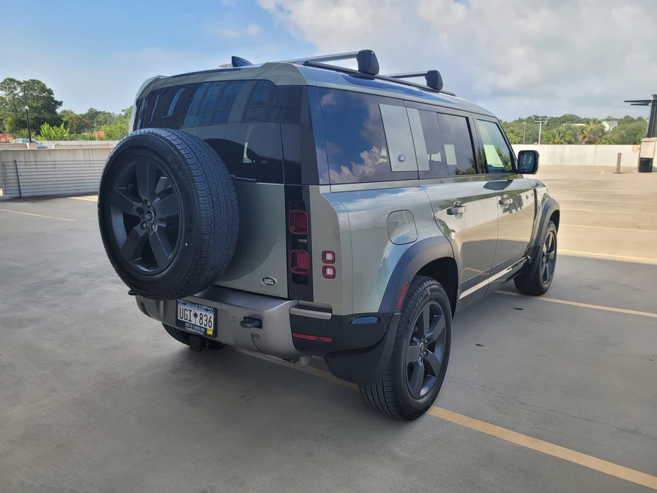 2021 Land Rover Defender L663 - Image 29 of 31