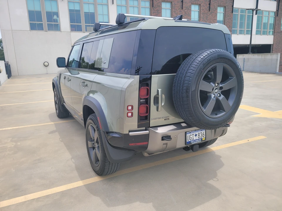 2021 Land Rover Defender L663 - Image 23 of 31