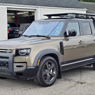 2021 Land Rover Defender 110 X-Dynamic SE