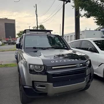 2021 Land Rover Defender 110 X-Dynamic SE