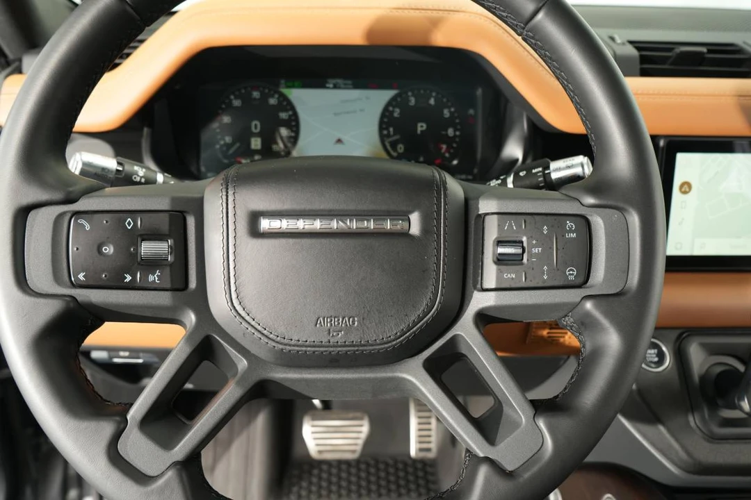 2021 Land Rover Defender L663 - Image 18 of 19