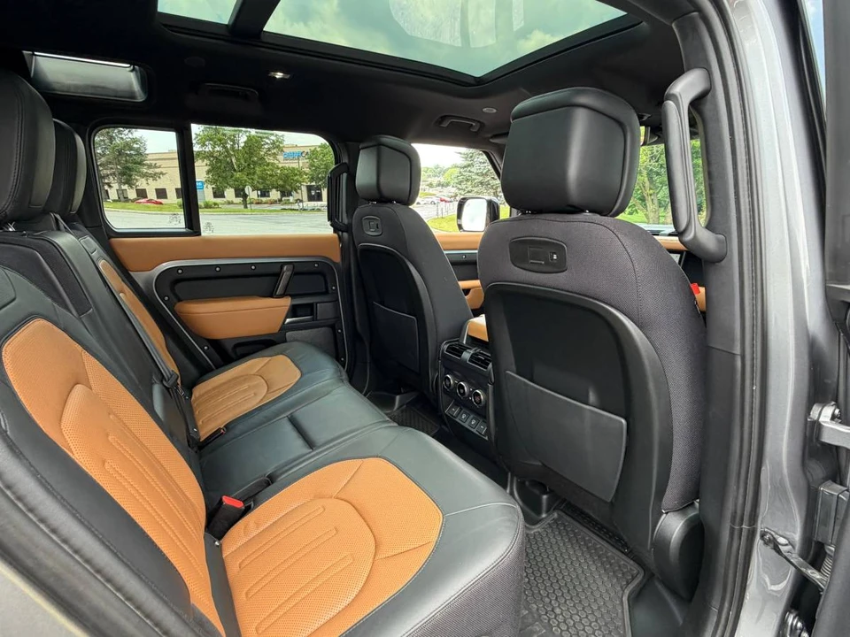 2021 Land Rover Defender L663 - Image 16 of 19