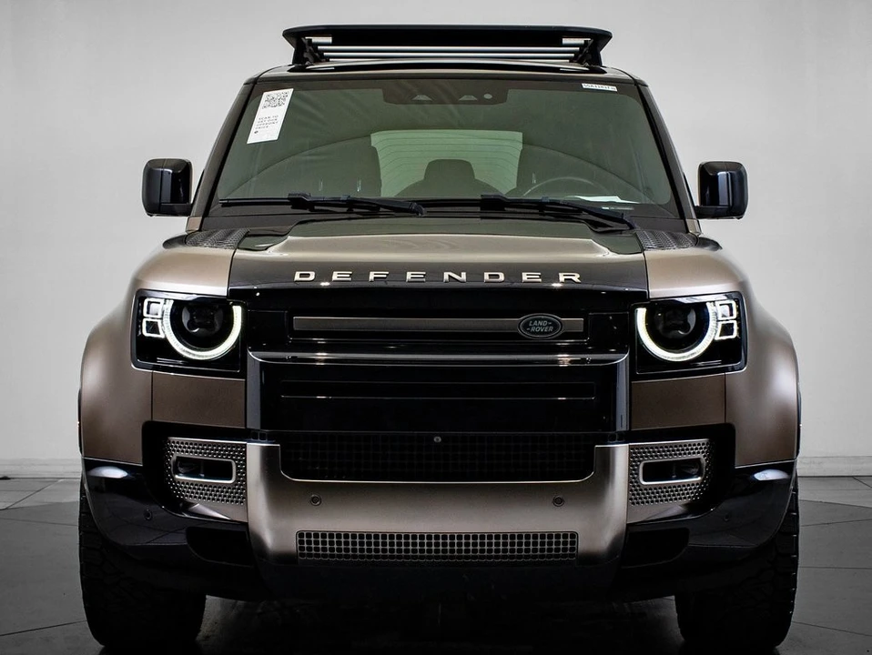 2021 Land Rover Defender 110 - Image 2 of 21