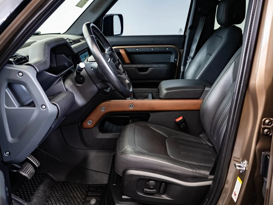 2021 Land Rover Defender 110 - Image 21 of 21