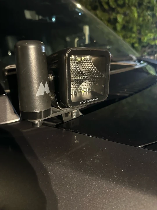 2021 Land Rover Defender 110 - Image 8 of 21