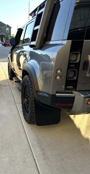 2021 Land Rover Defender 110 - Image 15 of 21