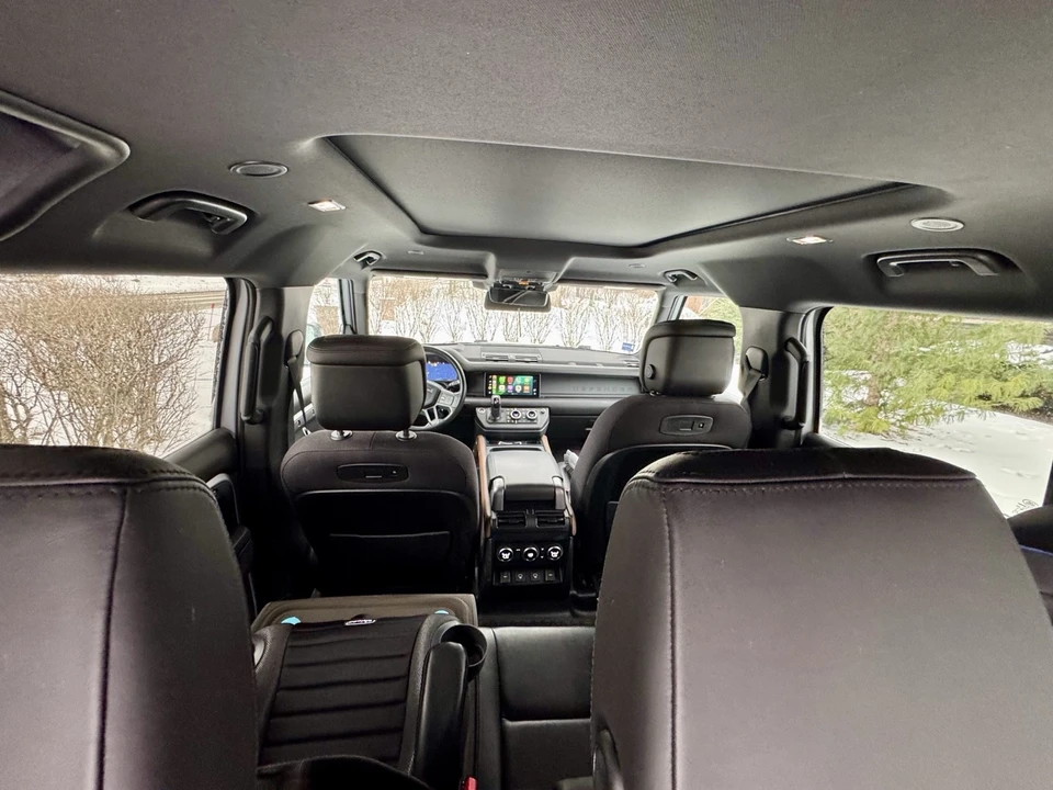 2021 Land Rover Defender 110 - Image 18 of 21