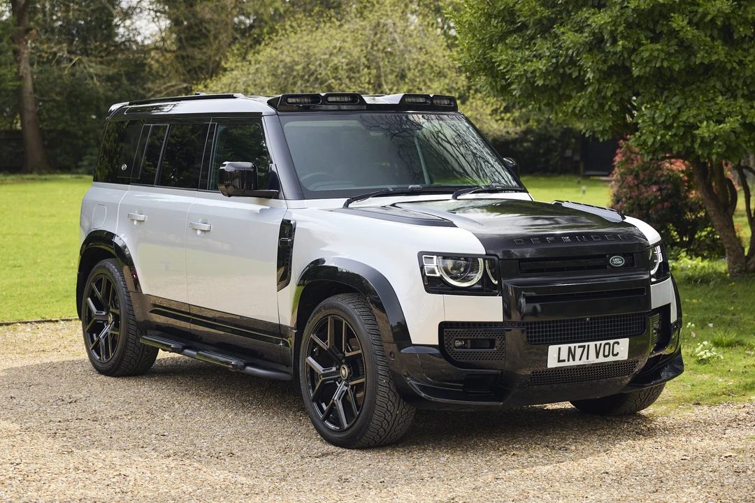 2021 Land Rover Defender L663 - Image 9 of 31