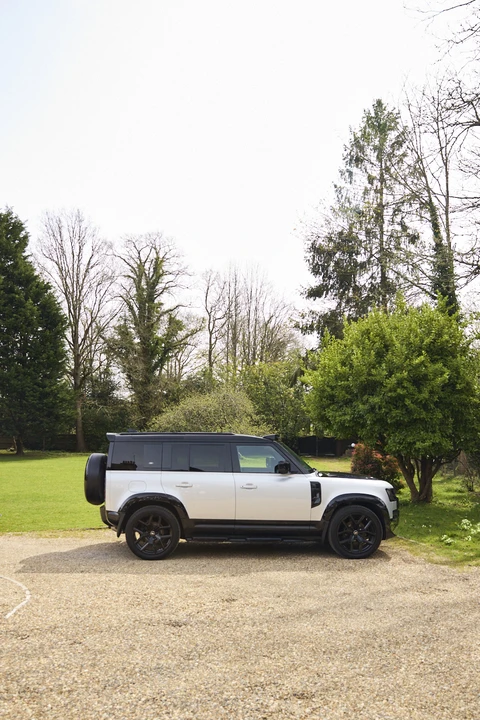 2021 Land Rover Defender L663 - Image 16 of 31