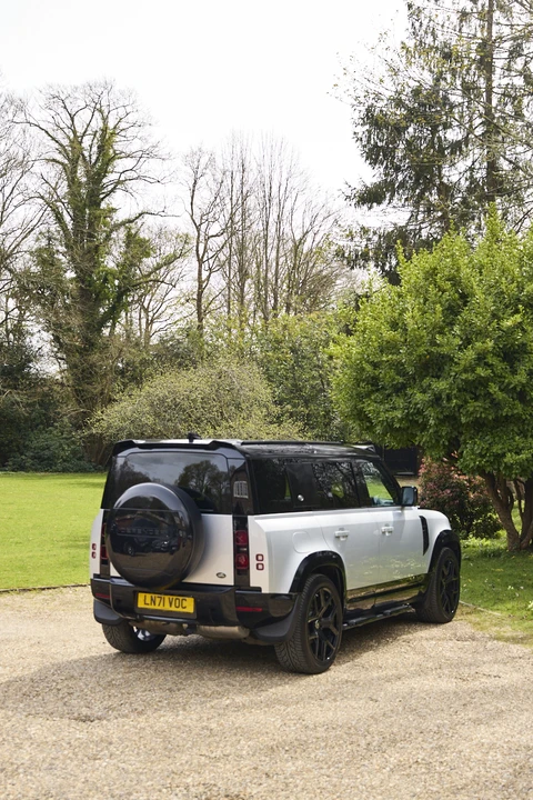 2021 Land Rover Defender L663 - Image 15 of 31