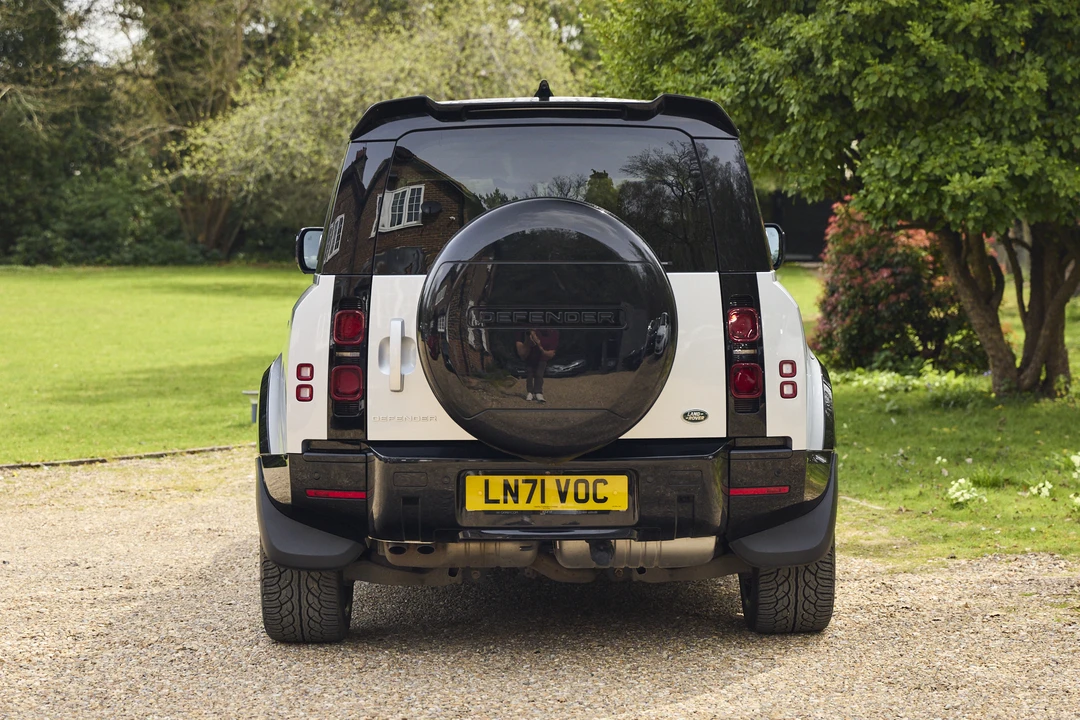 2021 Land Rover Defender L663 - Image 6 of 31