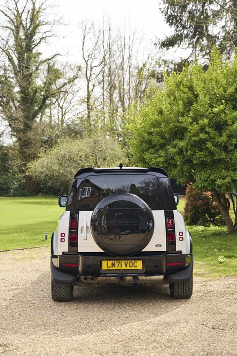 2021 Land Rover Defender L663 - Image 14 of 31