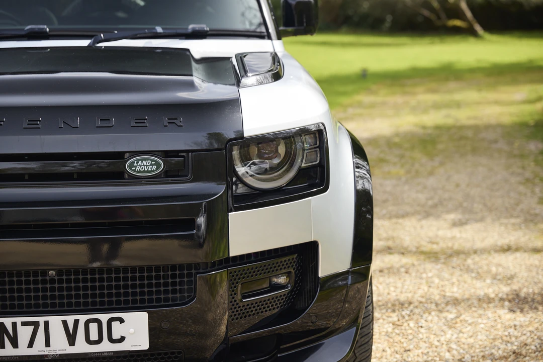 2021 Land Rover Defender L663 - Image 23 of 31