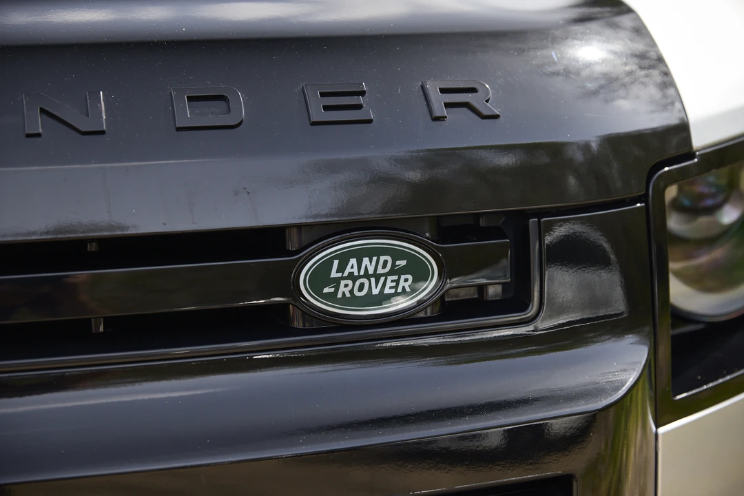 2021 Land Rover Defender L663 - Image 26 of 31