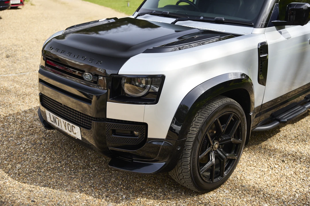 2021 Land Rover Defender L663 - Image 29 of 31